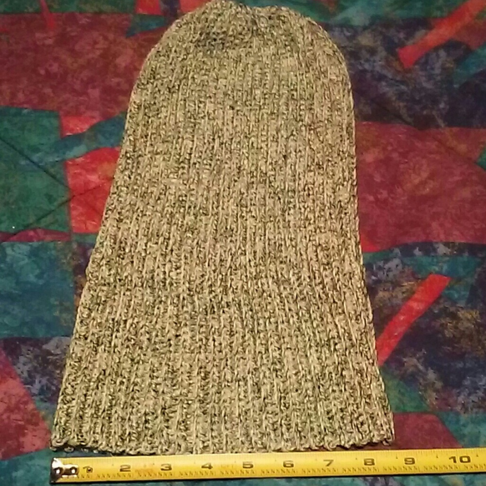 Crocheted String Hat - Picture 3 of 3